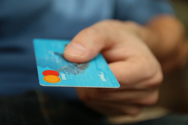 Credit cards with the best loyalty programs in the US!