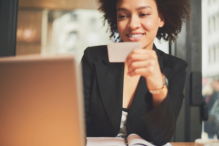 The best credit cards to earn rewards in 2025