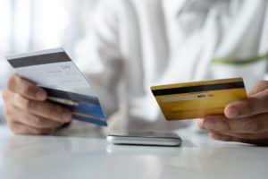 How to use credit cards to your advantage: Managing spending and rewards in the US