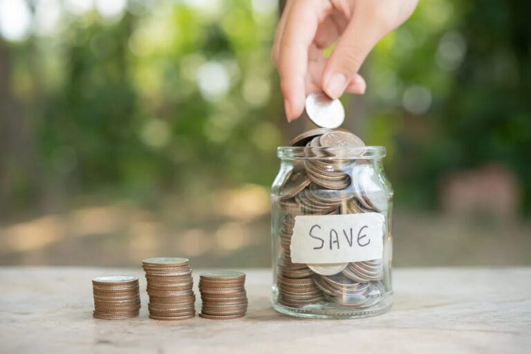 How to manage your variable income using high-yield savings accounts in the US