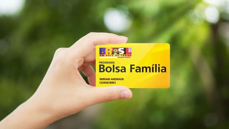 Novo Bolsa Família com valor próximo de R$ 300 ainda em 2021