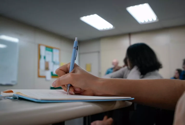 Bolsa do Povo: Conheça o novo programa de educação e quem pode ser contemplado