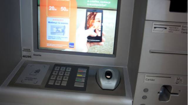 Depósito no caixa eletrônico do Itaú: Passo a passo de como fazer!